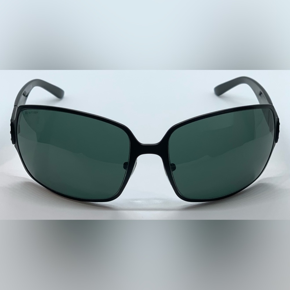 New Women’s Vintage Bvlgari sunglasses
